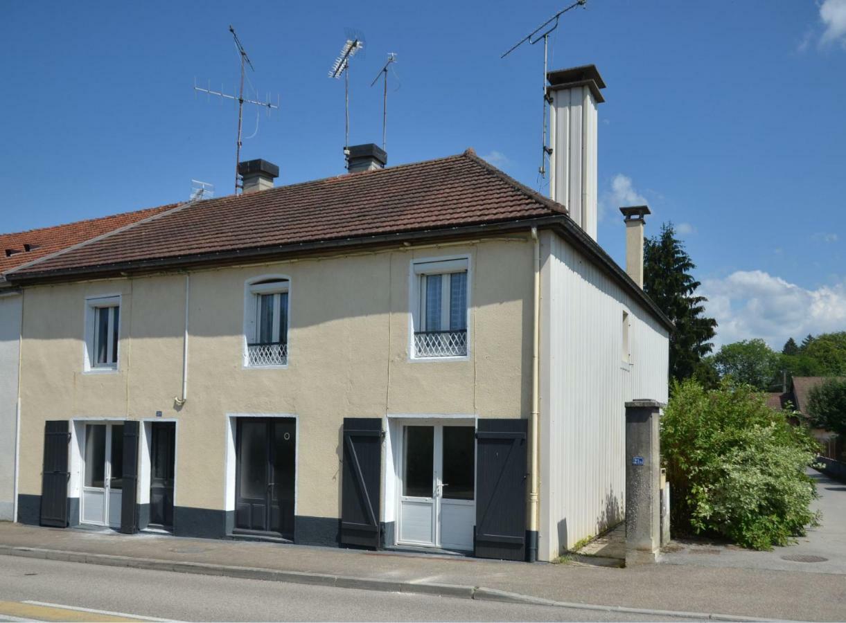 L'Oree Des Lacs Pont-de-Poitte Exterior foto
